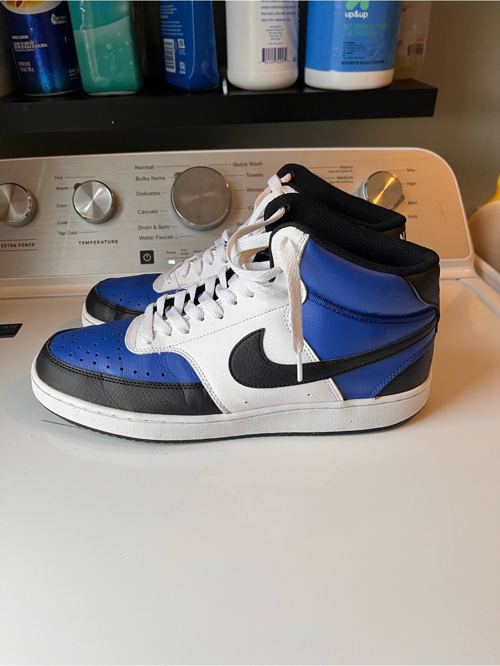 Nike Men’s High-Top Sneakers - White/Blue/Black